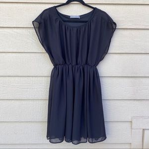 Finn & Clover Black Flowy Dress Size juniors M